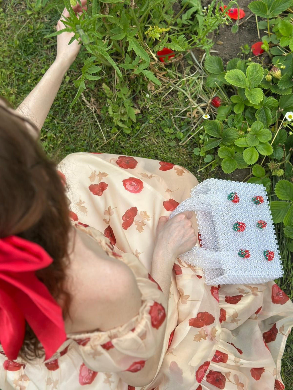 BERRIE Acrylic Beaded Bag with Strawberries