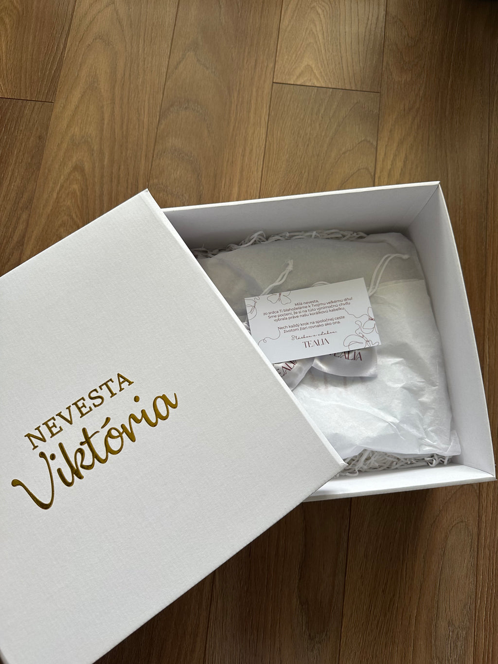 BRIDE BOX – Personalized Gift Box for Brides