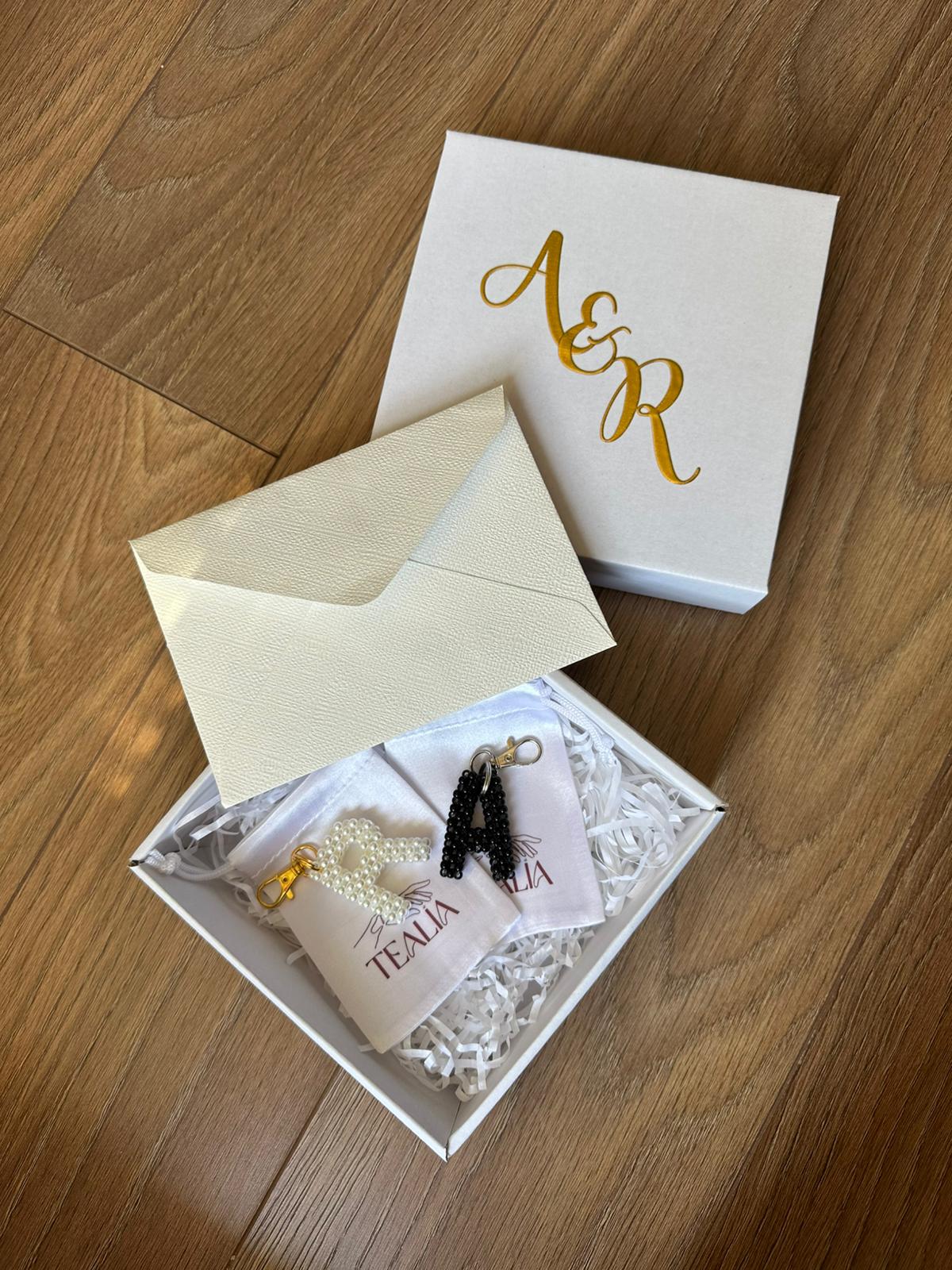 COUPLE BOX – Personalized Letter Keychains for Couples in Gift Box (one letter)